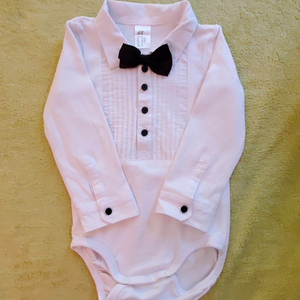 Long sleeve onesie
